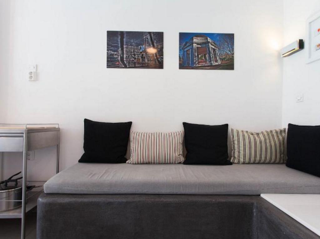 Acropolis Charming Apartment With Large Balcony - Dm17 Atina Dış mekan fotoğraf