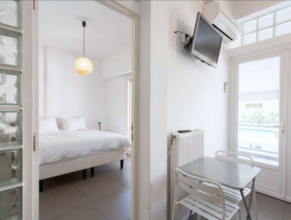 Acropolis Charming Apartment With Large Balcony - Dm17 Atina Dış mekan fotoğraf